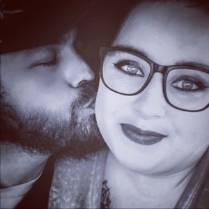 Meet your Posher, Dana